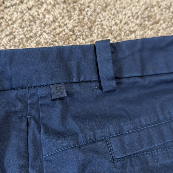 Lululemon Commission Short Slim Chino 9" True Navy - Picture 9 of 12